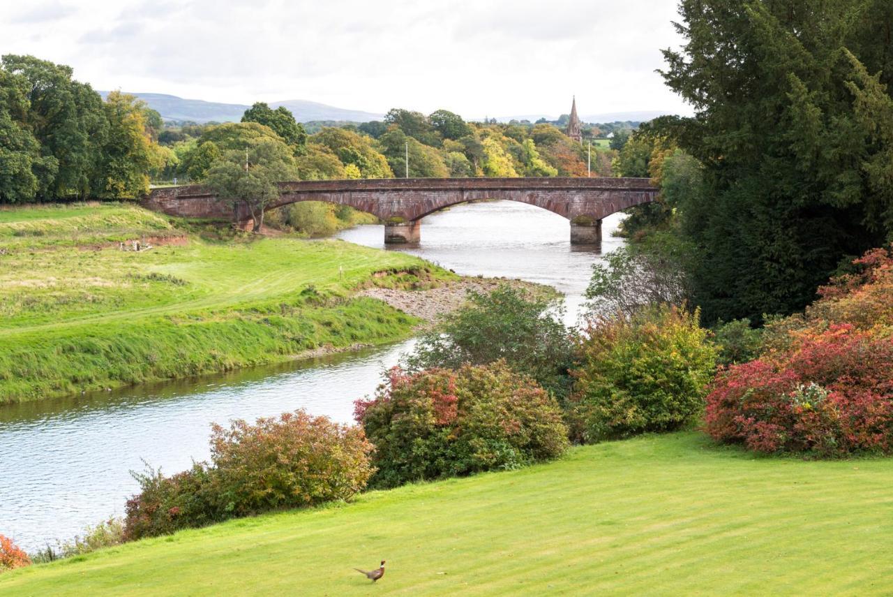 Warwick Hall Carlisle  Bagian luar foto